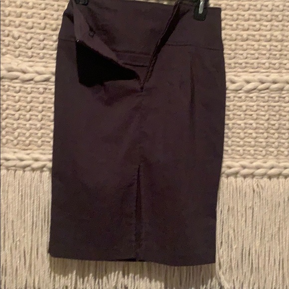 Pencil skirt - Picture 2 of 4